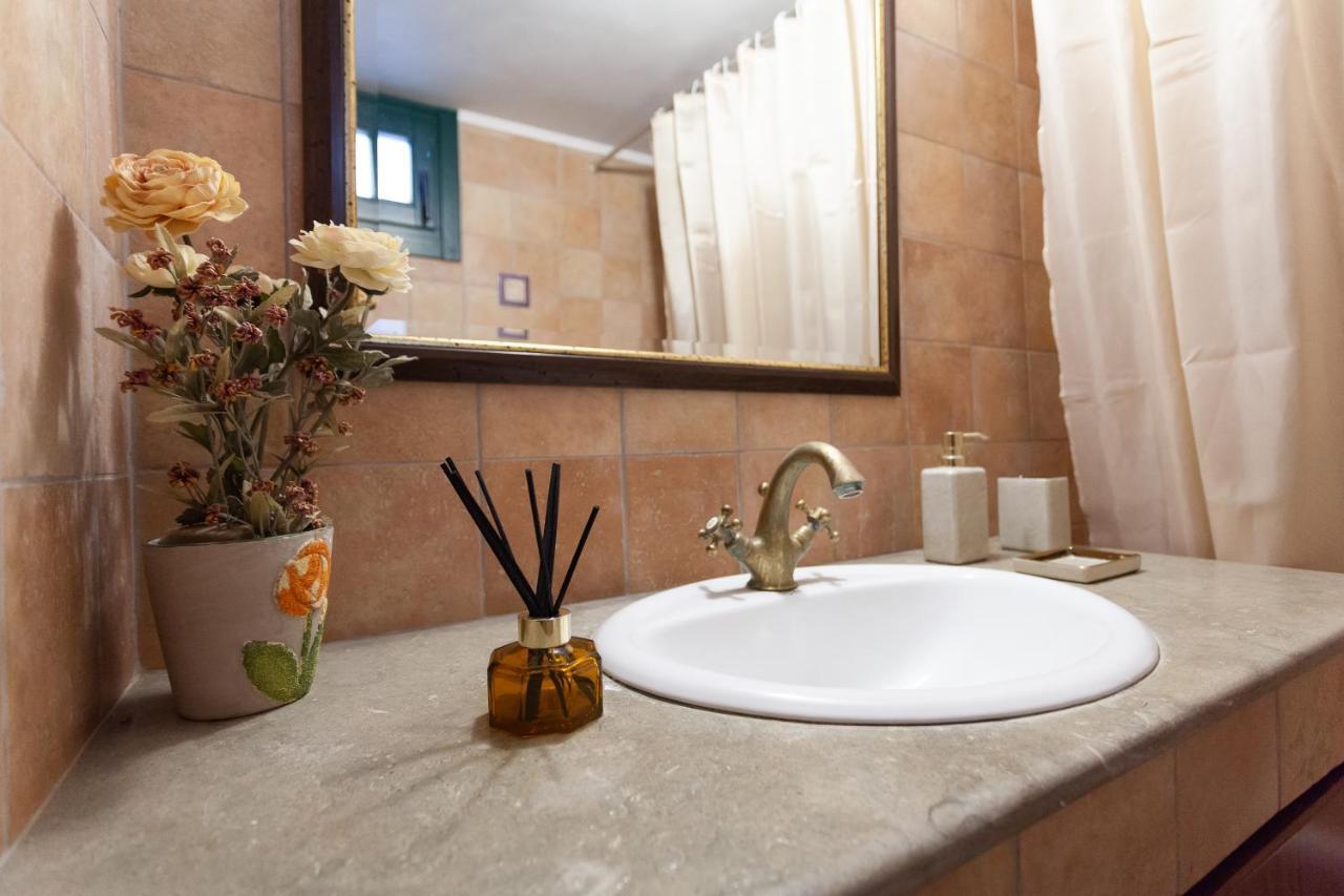 Batu Vacation House Monolithos  Esterno foto