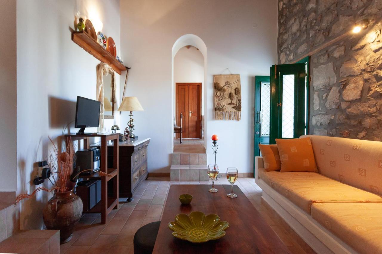 Batu Vacation House Monolithos  Esterno foto